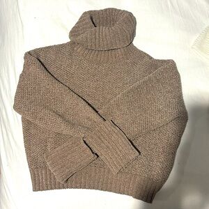Women’s Turtleneck Sweater